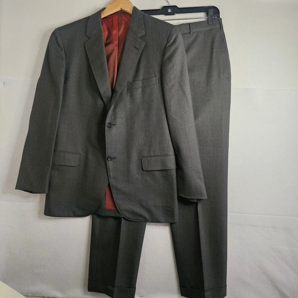H‎ Freeman & Son George J Good Berkeley Suit Gray 2 Button Cuffed 40R 31W